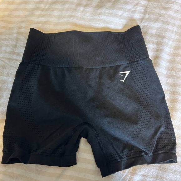 Gymshark Vital Seamless 2.0 Shorts - Picture 2 of 3